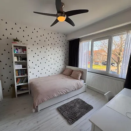 In Center Near Bloemendaal-zandvoort Private Garden Holiday home